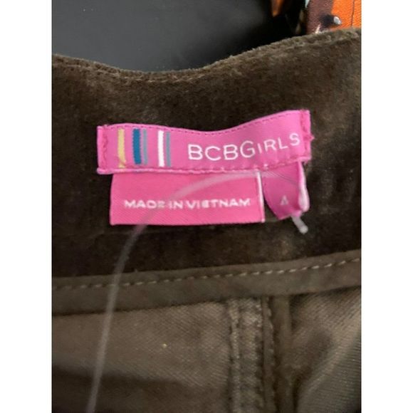 BCBgirls Cardigan Shorts Black/Coffee Size 4 ZIP Up Two Fasten Closure Pockets W - Picture 6 of 8